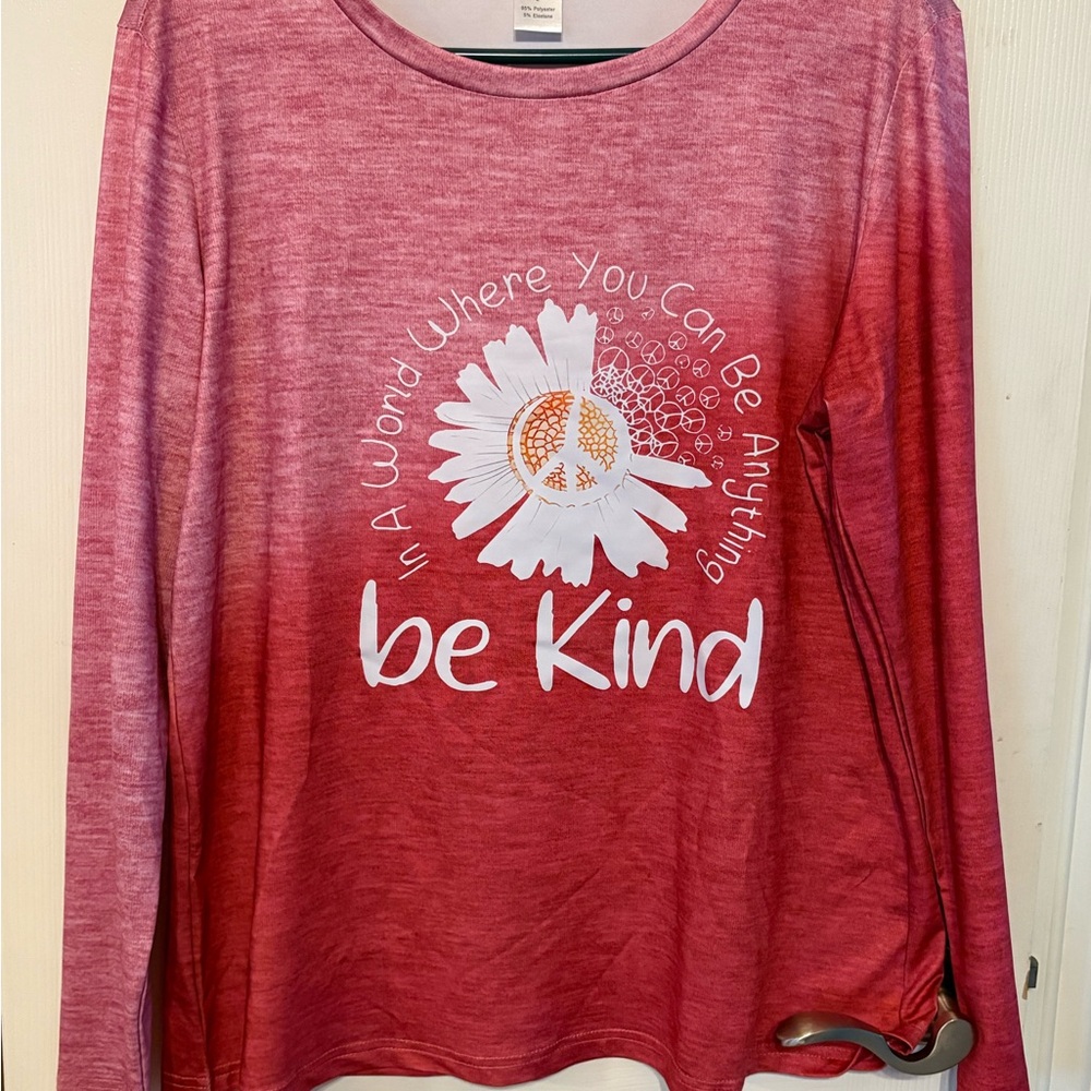 Be Kind Graphic Long Sleeve Top